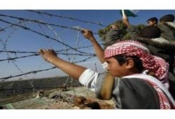 مسيرة يونانية لفك حصار غزة