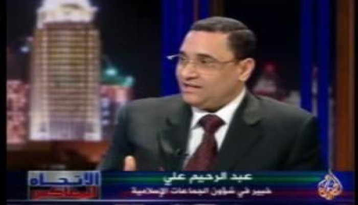 عبد الرحيم علي ( الشيوعي) يذكر الله ، ويتوعد النافذة بالدرك الأسفل من النار
