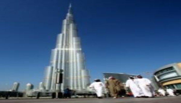 حاكم دبي يفتتح اعلى برج في العالم ويطلق عليه اسم رئيس الامارات