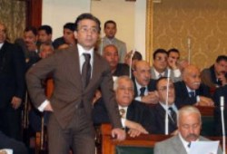 عز الذي صمت على قتل العشرات برفح برصاص صهيوني يهدد بإجتياح غزة وبيان للحسيني يفضح الجريمة
