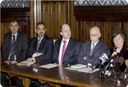 نواب بريطانيون يطالبون بإنهاء معاناة سكان غزة والبدء بإعادة إعمار القطاع بشكل فوري