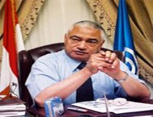 رئيس هيئة قناة السويس يأمر بهدم “خمارة” بالإسماعيلية