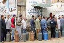 المشاجرات والإصابات تتواصل في طوابير البوتاجاز بالمحافظات