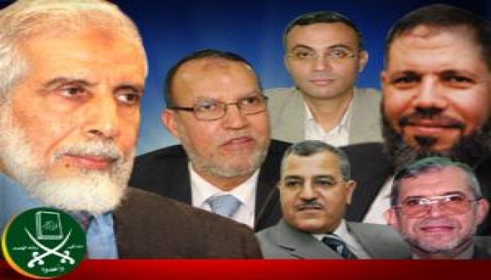 المحللون : الاعتقالات خطوة استباقية لقطع الطريق على التواصل مع القوى السياسية