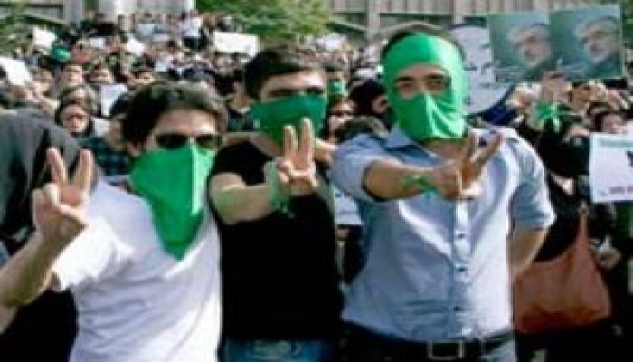 طهران تعطل الإنترنت وتوقعات بخميس ساخن