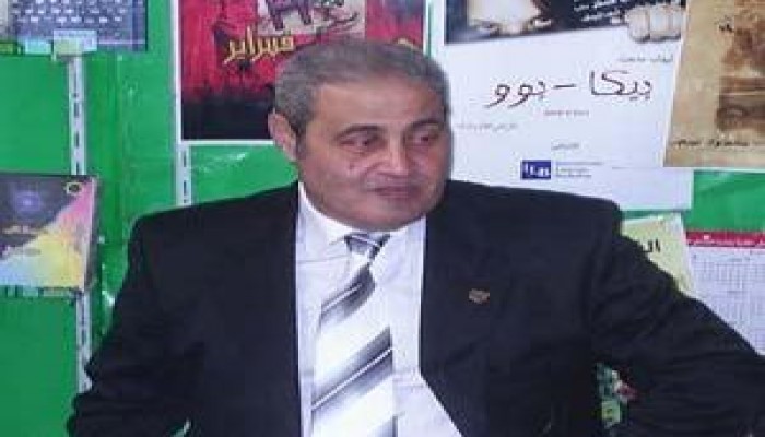 نبيل فاروق: كلمة مواطن في مصر تساوي صفراً