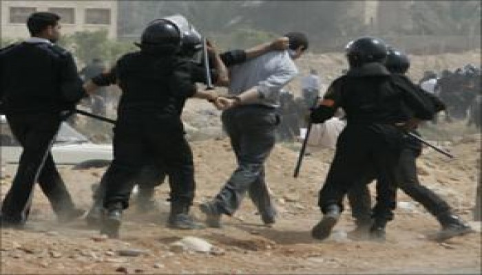 "تايم" الأمريكية: نظام مبارك بدأ التحضير للانتخابات الرئاسية بضربات قاسية ضد الإخوان