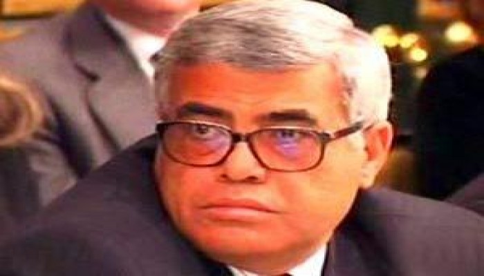 د/ حسن نافعة : حكومة مصر تتعامل مع الشعب علي انه "داقق عصافير"