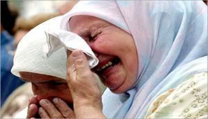 شواذ الجيش الهولندي تسببوا فى مقتل 8آلاف بوسني فى 95