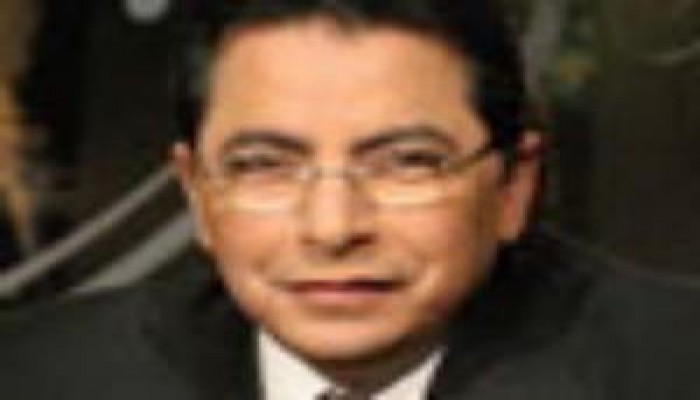 محمود سعد : لنرفع شارة تعديل الدستور مطلب شعبي على صدورنا..إذا لم يفعلها الرئيس
