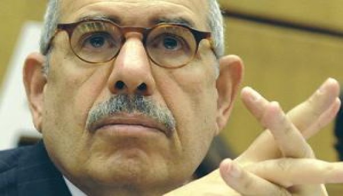 البرادعي يدعوا لتغيير برميل البارود بصورة سلمية ويقول أن التغيير مهمة كل شخص فى مصر