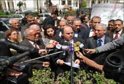مشروع قانون للحقوق السياسية يمنع  أقارب رئيس الجمهورية من مزاولة العمل السياسي