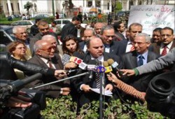 مشروع قانون للحقوق السياسية يمنع  أقارب رئيس الجمهورية من مزاولة العمل السياسي