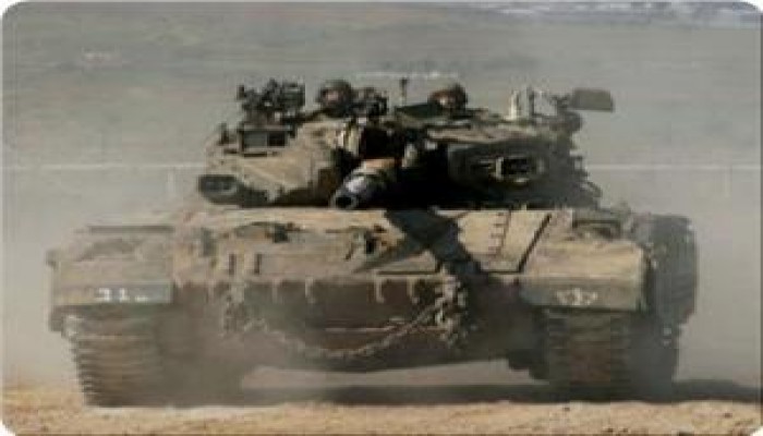 الاحتلال يفتح نيران أسلحته تجاه منازل المواطنين