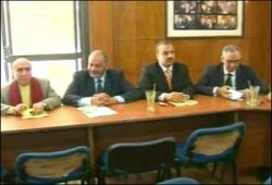 الإخوان والتجمع ينهون قطيعة سياسية للتصدى لمخططات الحزب الحاكم