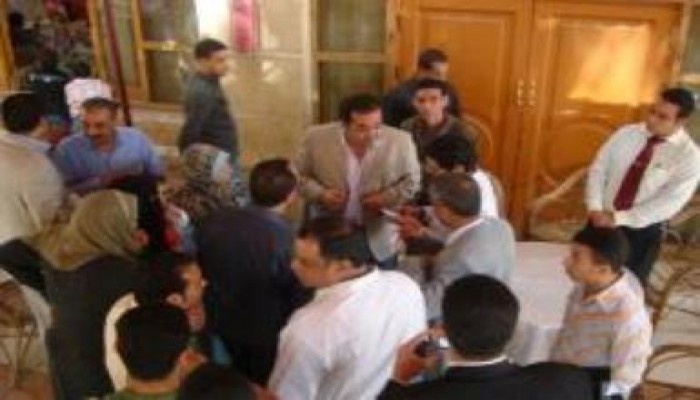 أهالي كفر المصيلحة بلد الرئيس مبارك يستقبلون أيمن نور بحفاوة بالغة