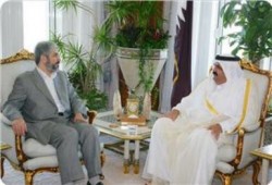 وفد قيادي من "حماس" في الدوحة ليلتقي بأمير قطر