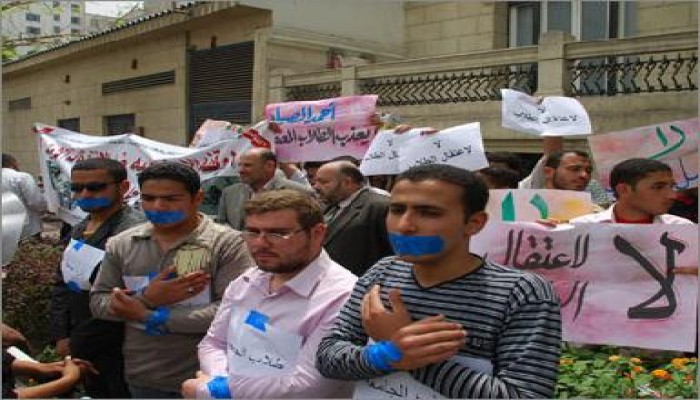 نواب يدعمون طلابا محتجزين منذ مجزرة هندسة منوف