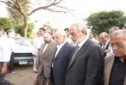 المرشد العام يتقدم مشيعي شيخ مجاهدي فلسطين