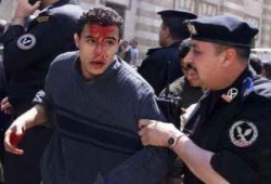 صخرة على جسد مفتول العضلات ..ا/ عبد الجليل الشرنوبي