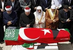 الكيان الصهيوني يتجسس على نشطاء (الحرية) بتركيا