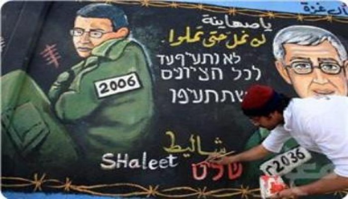 أنباء صهيونية عن صفقة محتملة لتبادل الاسرى