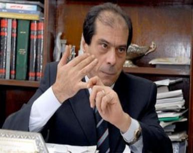 بلاغ ضد سب الرسول .. ودقاق لجنة السياسات يرد أنا كافر وأعلى ما في خيلكم اركبوه