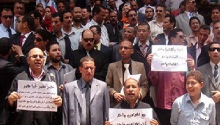 تصريحات الزند بالتحقيق مع 33 محامياً تُشعل التوتر من جديد