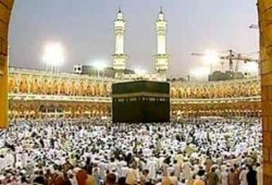 غسل الكعبة المشرفة غدا والشمس تتعامد مع الكعبة الجمعة القادمة