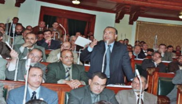 الزج بأسماء نواب بالجماعة في قضية العلاج على نفقة الدولة بهدف التغطية على فضائح الوطني