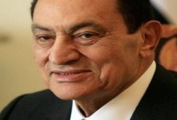 بنيامين بن اليعازر: مبارك بصحة جيدة وسيبقى في منصبه فترة اطول وغاضب من أخبار مرضه