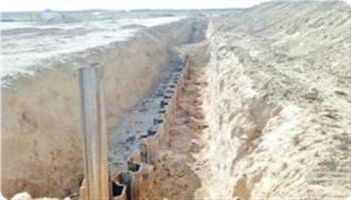 صحيفة أمريكية: مصر تقر بفشل مهمة الجدار الفولاذي على الحدود مع غزة