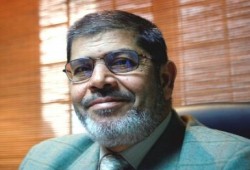 د. مرسي يرد على اتهام «الأهرام» للإخوان بتزوير التوقيعات على بيان التغيير