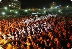 طيور الجنة يحطون على غزة و 40 ألف فلسطيني يستقبلونهم ( ملف مصور)