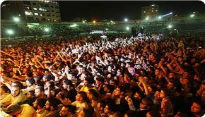 طيور الجنة يحطون على غزة و 40 ألف فلسطيني يستقبلونهم ( ملف مصور)