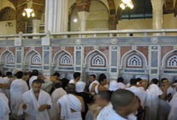 تعرض ماء زمزم إلى الشمس يؤثر على تركيبته