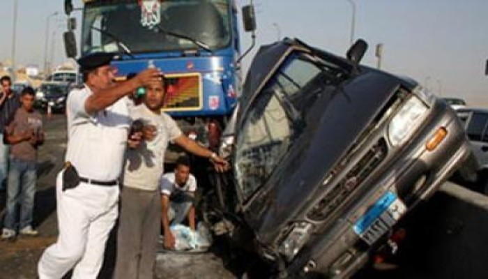 فوضى واختناقات مرورية بالطريق الدائري من ميدان لبنان حتى نزلة الواحات
