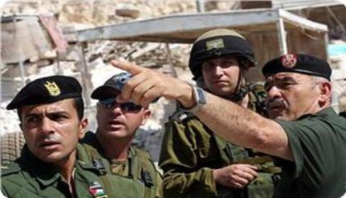 قادة السلطة علي مائدة إفطار اللئام