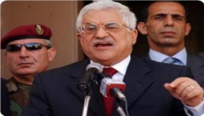 خيانة : عباس يتفاخر بأنة لم يكتف بإدانة عملية الخليل بل لاحق الفاعلين