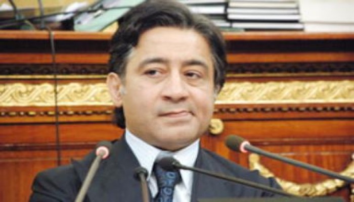 «أحمد عز» يستغل مساجد «منوف»  للدعاية الانتخابية لنفسه