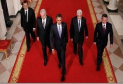 إبراهيم عيسى يكشف سر الصورتين فى : مليون عام من المفاوضات !