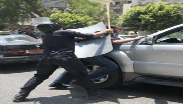 حملة إعتقالات جديدة ظهر اليوم وضابط يرفض علاج طفل أصيب بأزمة قلبية لحظة الإقتحام