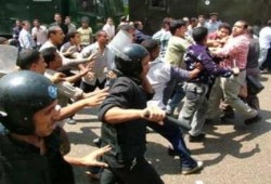 «عميد شرطة سابق» يفضح أساليب الداخلية في تزوير الانتخابات