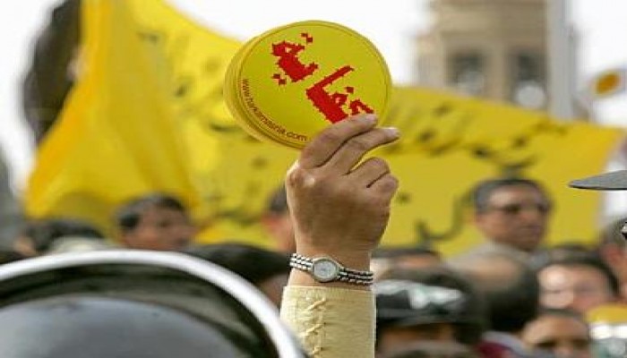 الداخلية تفض تظاهرة مطالبة بالحريات بالقوة فى أسيوط والنائب العام يفرج عن أحمد دومه