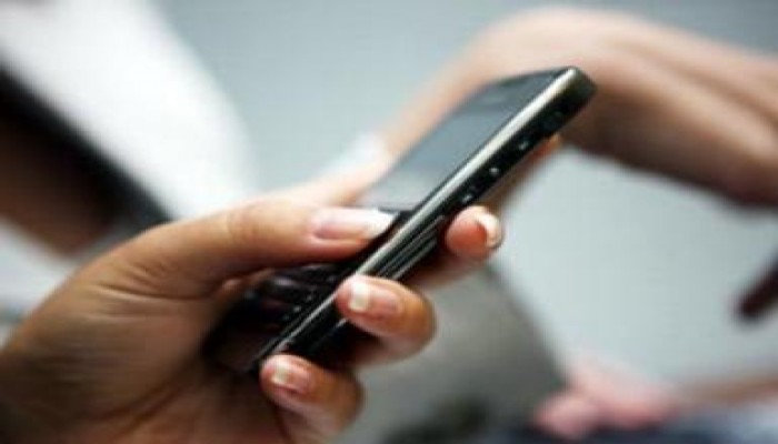 صفعه جديدة لعجائز الوطني: القضاء الإداري يلغي قرار الرقابة على رسائل المحمول