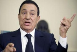مبارك ينحاز لحزبه : الإنتخابات نزيهة !! ويمتدح لجنة السيد عبد العزيز عمر !!