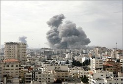 عامين على محرقة غزة: 334 شهيداً و5000 الآف جريح حصيلة اليوم الأول للمجزرة