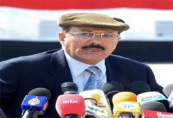 على عبد الله صالح يتجرأ على أمريكا للمرة الأولى ويصر على تعديلات تبقيه رئيساً مدى الحياه
