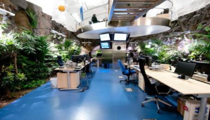 شاهد مبنى ويكليكس من الداخل :  (ملف مصور)