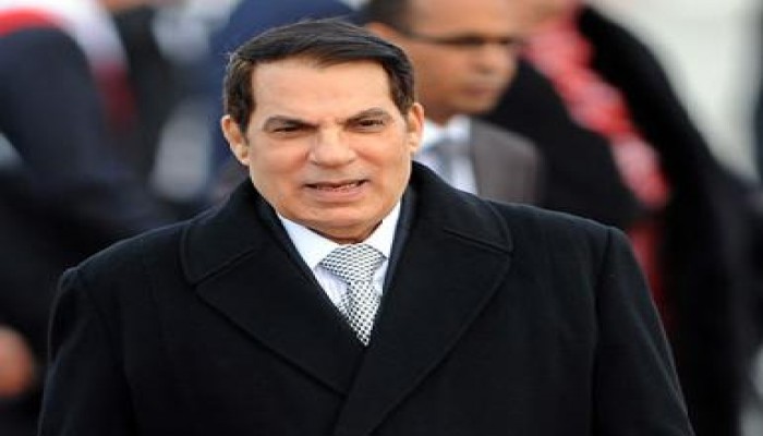 جنرال تونس القوي فر كالفأر عبر الأنفاق بعد أن طلبت زوجته الغذاء للتغطية